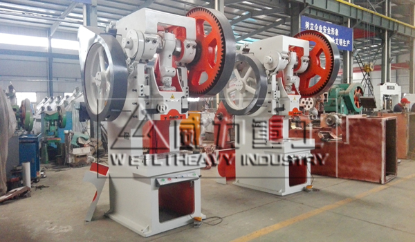 100噸固定臺沖床車間