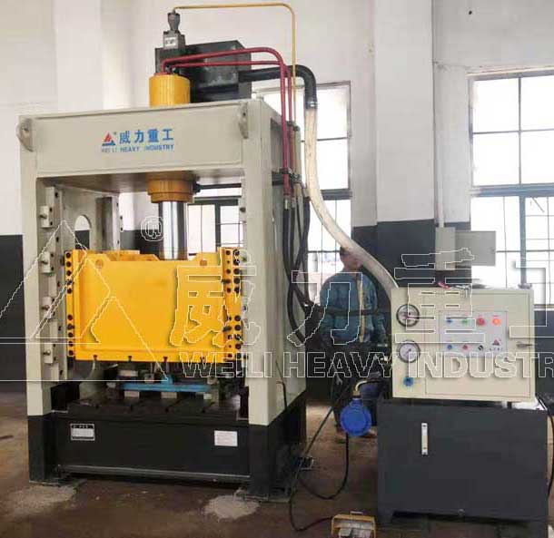 100噸框架式液壓壓力機(jī)