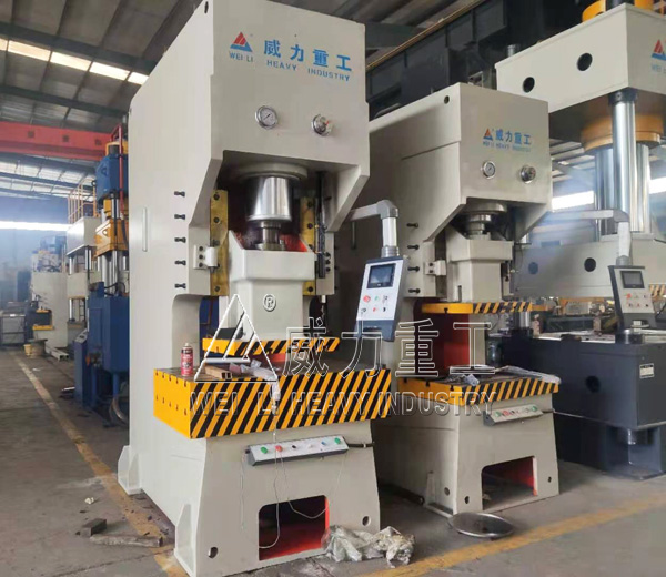 伺服125噸液壓沖床YWH21-125T油壓沖床壓力機(jī)